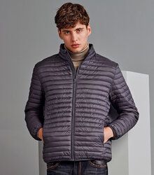 2786_Mens-Tribe-Fineline-Padded-Jacket_TS018_LS00_2022