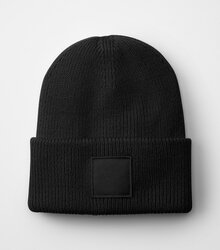 Beechfield_Deep-Cuffed-Tonal-Patch-Beanie_B336R_black_flat-shot