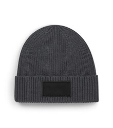 Beechfield_Fashion-Patch-Beanie_B442R_graphite-grey_black_flat-shot