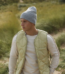 Beechfield_Original-Deep-Cuffed-Beanie_B40R-Ash-Lifestyle-1