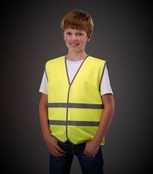 HVW102CH_Hi Vis Yellow_Model Shot