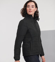 Russell_Ladies-Cross-Jacket_430F_0R430F036_Model_side