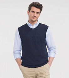 Russell_Mens-Sleeveless-Pullover_716M_0R716M0FN_Model_full