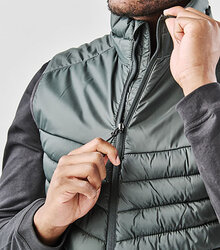 Stormtech_Ms-Montserrat-Thermal-Vest_PDV-1_lifestyle-detail_28