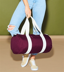 bagbase _bg140_burgundy_off-white_lifestyle_118983