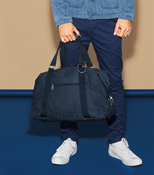 bagbase _bg650_vintage-oxford-navy_lifestyle_119223