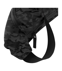 bagbase_bg42_midnight-camo_box-&-cross